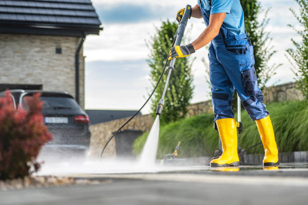 Linton, IN  Pressure Washing Services Company